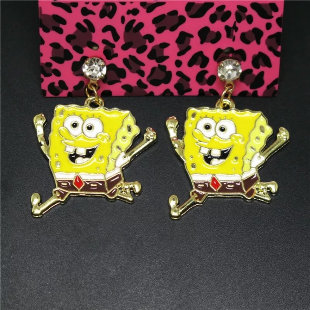 NWT Crystal Sponge Bob Squarepants Earrings